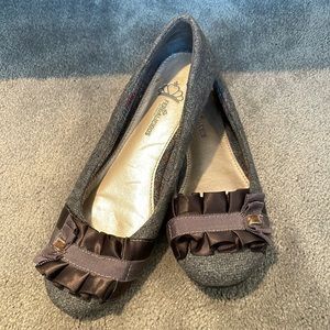 FERGALICIOUS BY FERGIE ALANA FLAT